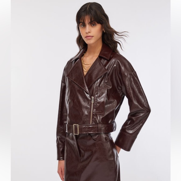 Women's Burgundy Leather Jacket - Picture 5 of 6